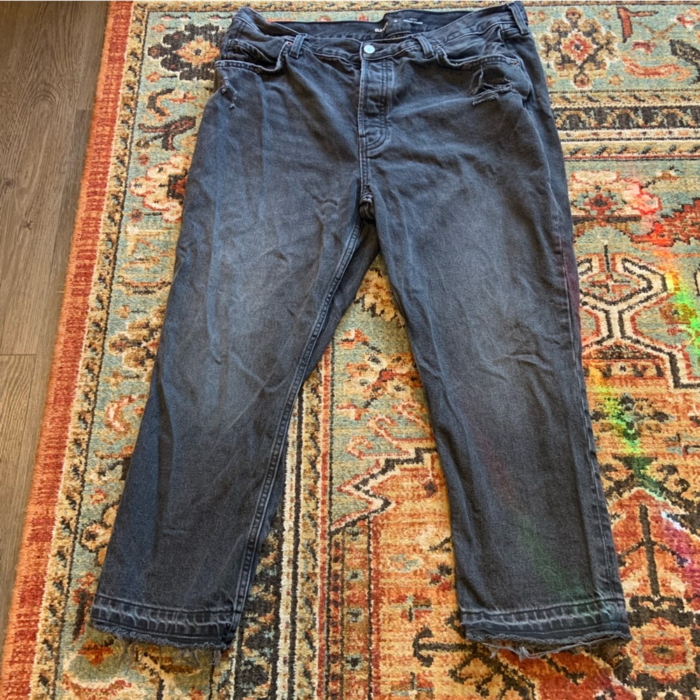 Old Navy Black Wash High-Waisted Button-Fly Slouchy Straight Cut-Off Jeans Sz 16